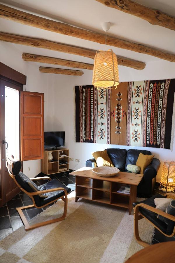 Casa Corasol, A Cozy, Comfy, 2Br House- Panoramic View And Rooftop Canar Eksteriør billede